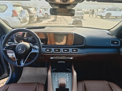 25款奔馳GLE450平行進口 3.0T強勁動力，配置顏色豐富，70多萬起售